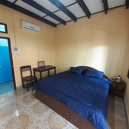 Sabai Ca Baille Guesthouse Pakse Bagian luar foto