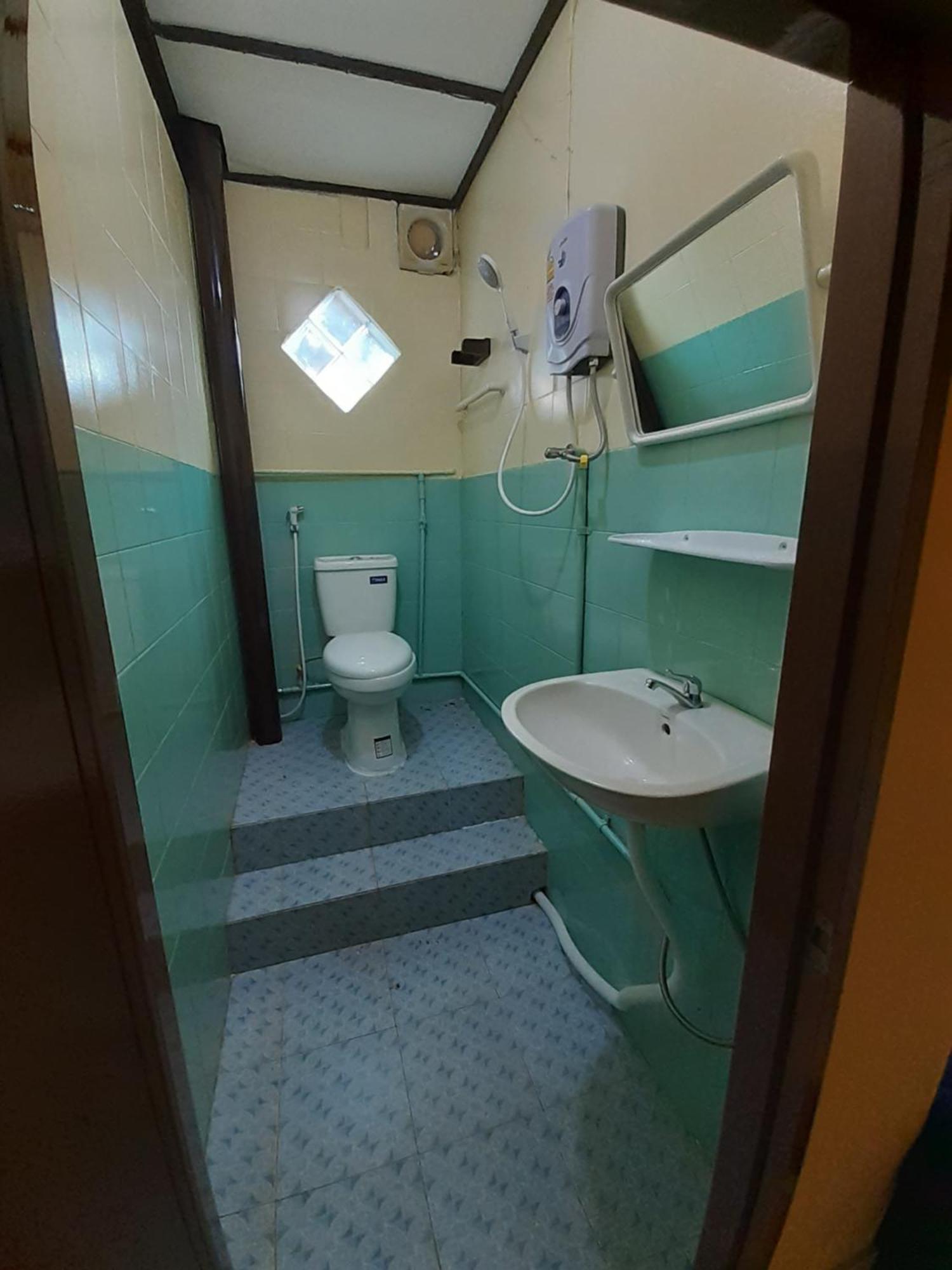 Sabai Ca Baille Guesthouse Pakse Bagian luar foto