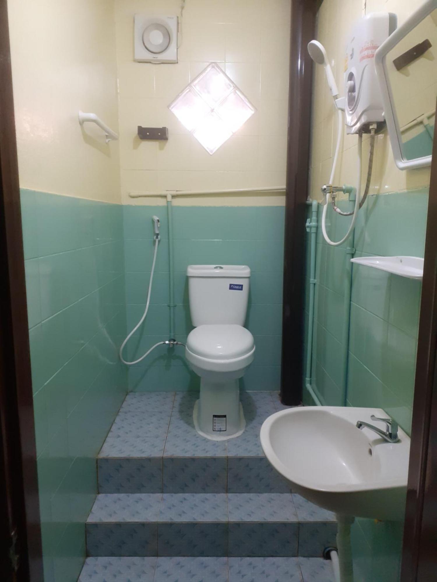 Sabai Ca Baille Guesthouse Pakse Bagian luar foto