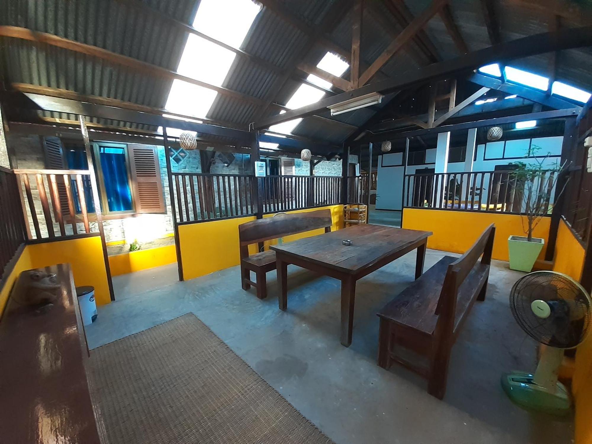Sabai Ca Baille Guesthouse Pakse Bagian luar foto